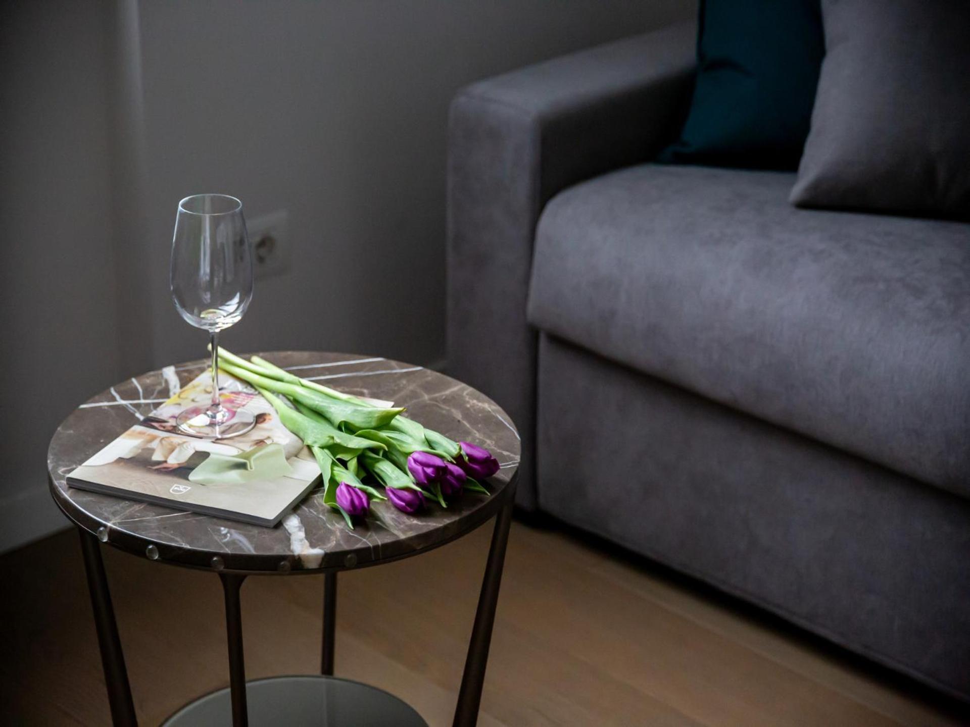 The Best Rent - One-Bedroom Apartment In Moscova Milão Exterior foto