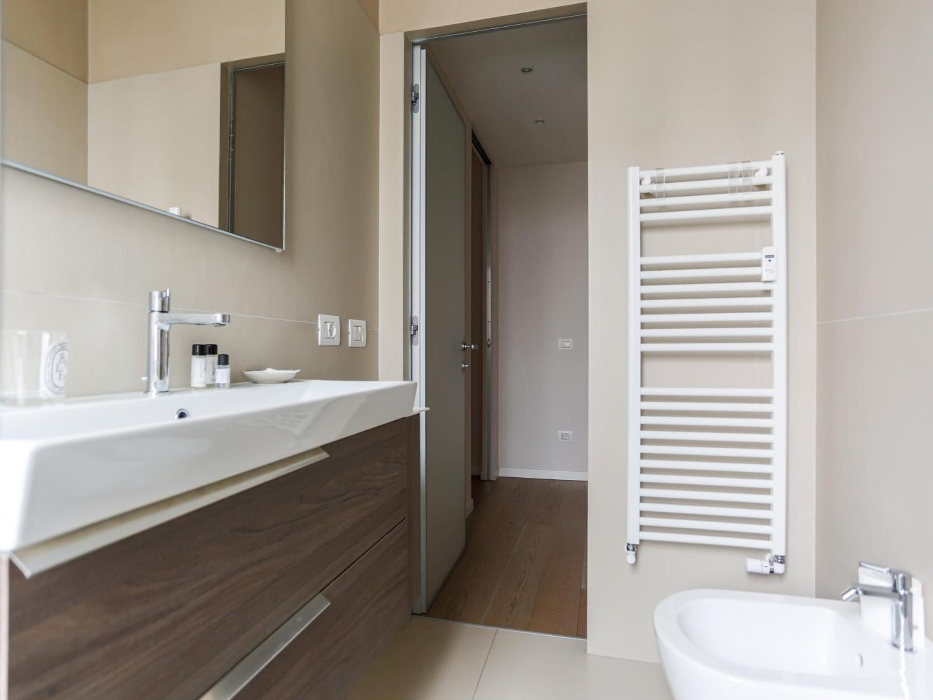 The Best Rent - One-Bedroom Apartment In Moscova Milão Exterior foto